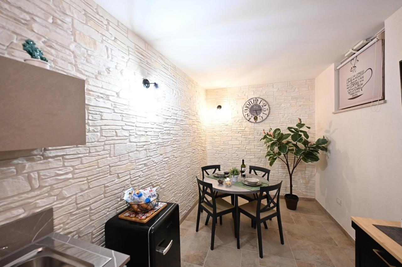 Suite Laurel Spa Con Idromassaggio 法萨诺 外观 照片