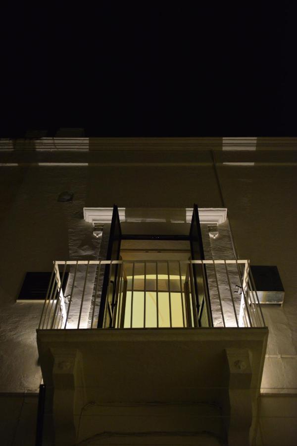 Suite Laurel Spa Con Idromassaggio 法萨诺 外观 照片