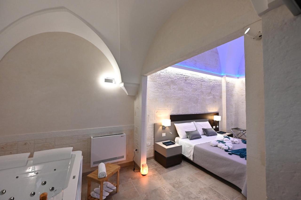 Suite Laurel Spa Con Idromassaggio 法萨诺 外观 照片