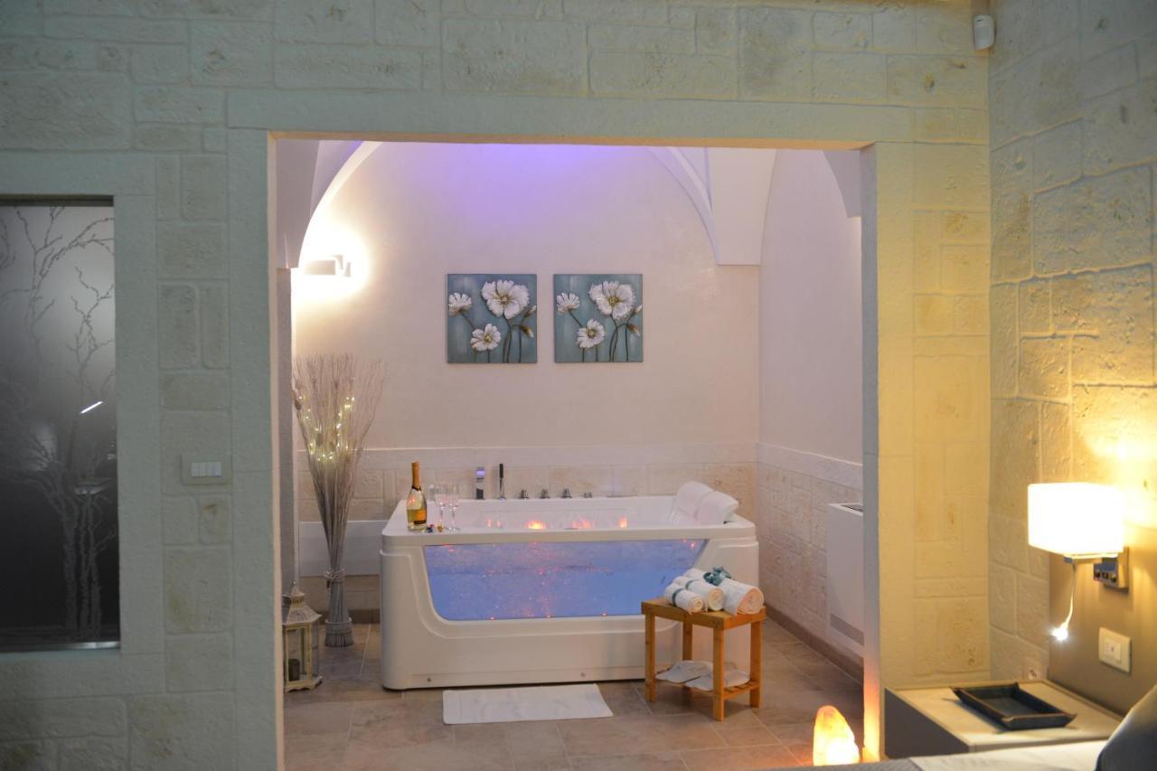 Suite Laurel Spa Con Idromassaggio 法萨诺 外观 照片