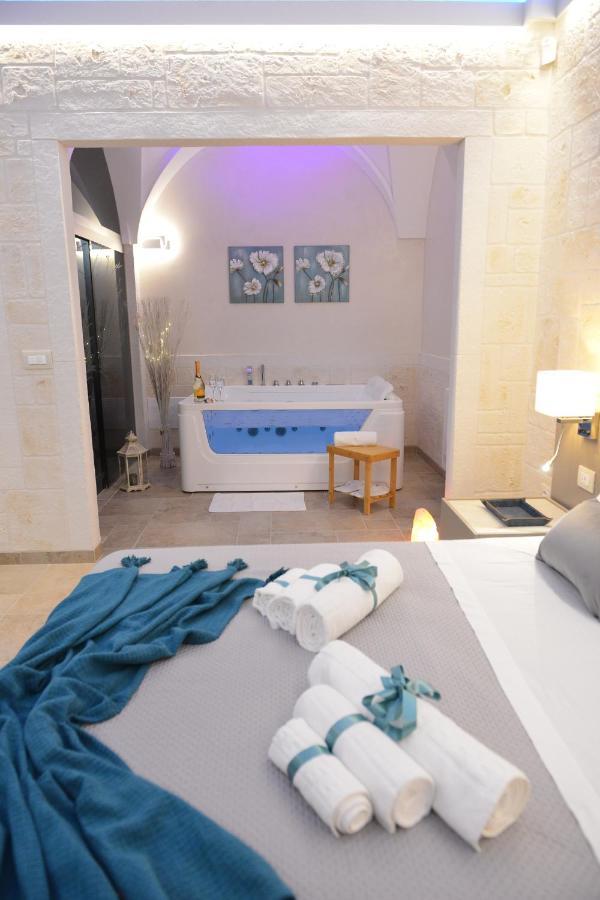 Suite Laurel Spa Con Idromassaggio 法萨诺 外观 照片