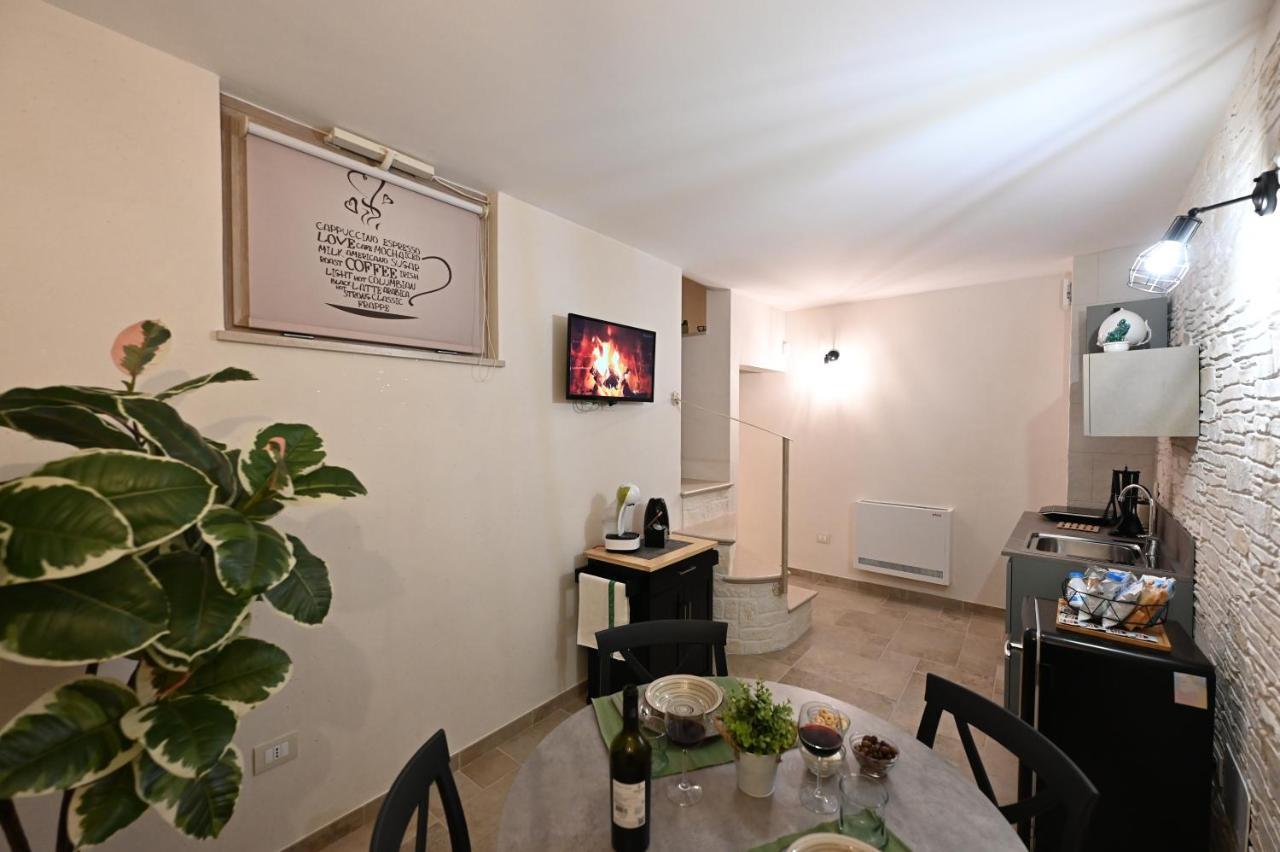 Suite Laurel Spa Con Idromassaggio 法萨诺 外观 照片