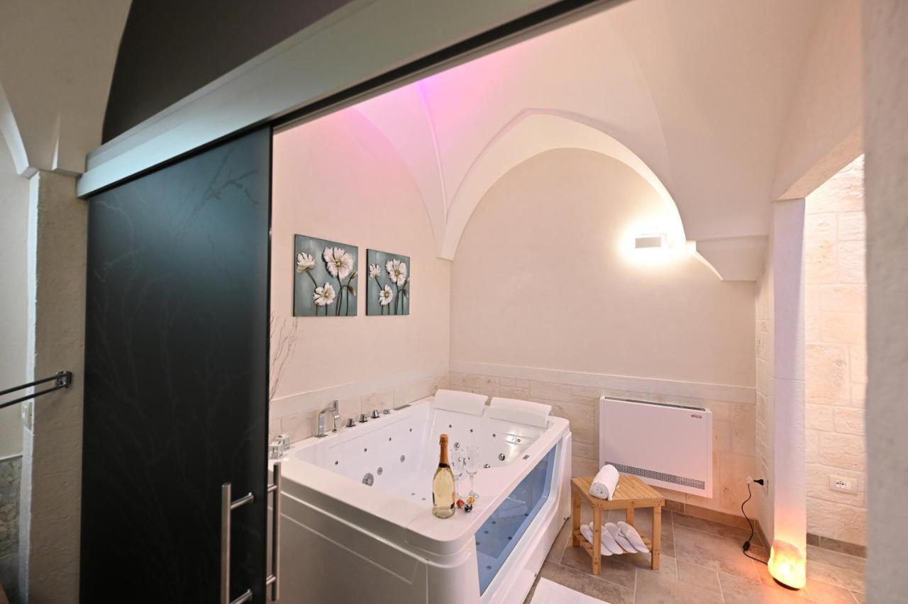 Suite Laurel Spa Con Idromassaggio 法萨诺 外观 照片
