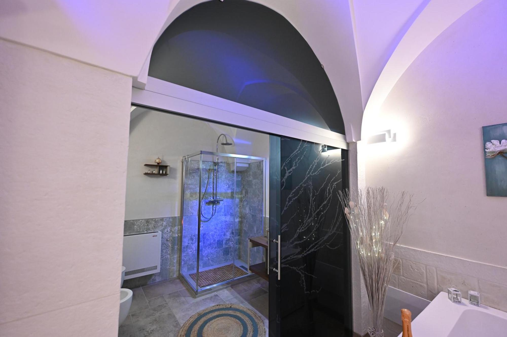 Suite Laurel Spa Con Idromassaggio 法萨诺 外观 照片